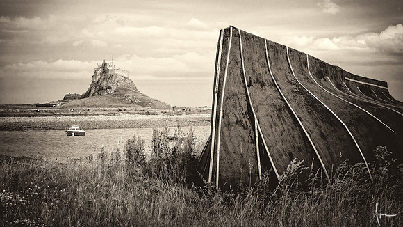 Lindisfarne hull