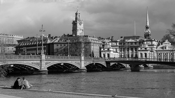 Gamlastan viewers, monochrome